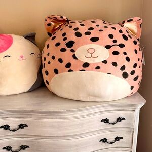 24” Nya the Leopard Squishmallow NWT
